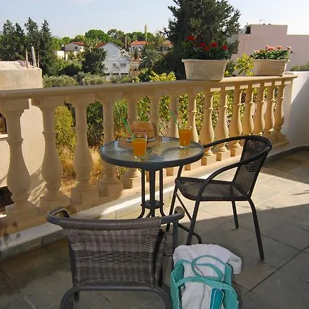Xenios Polis
